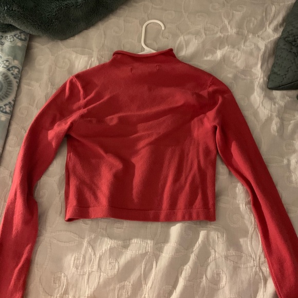 Cropped Seamless top - Picture 2 of 3